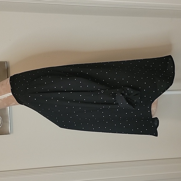 Lush, Size M Black and White Polka Dot Blouse, Split V-Neck, EUC - Picture 3 of 9